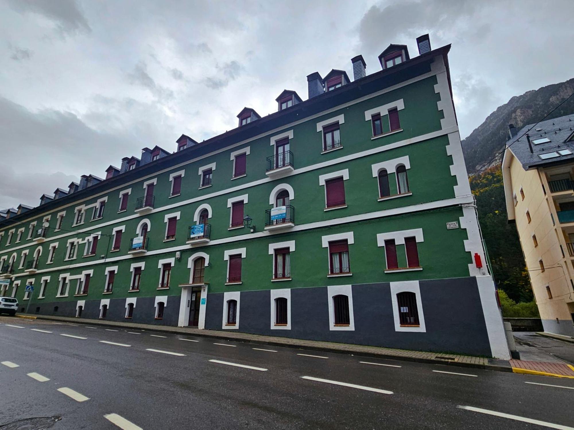 Apartamentos Canfranc 3000 エクステリア 写真